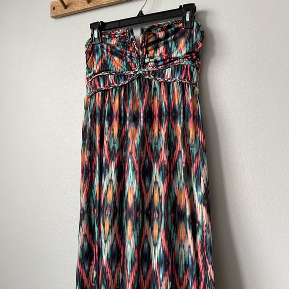 YDE Multi Coloured Abstract Strapless Maxi Dress with Braided Detail Size Medium - Picture 9 of 11